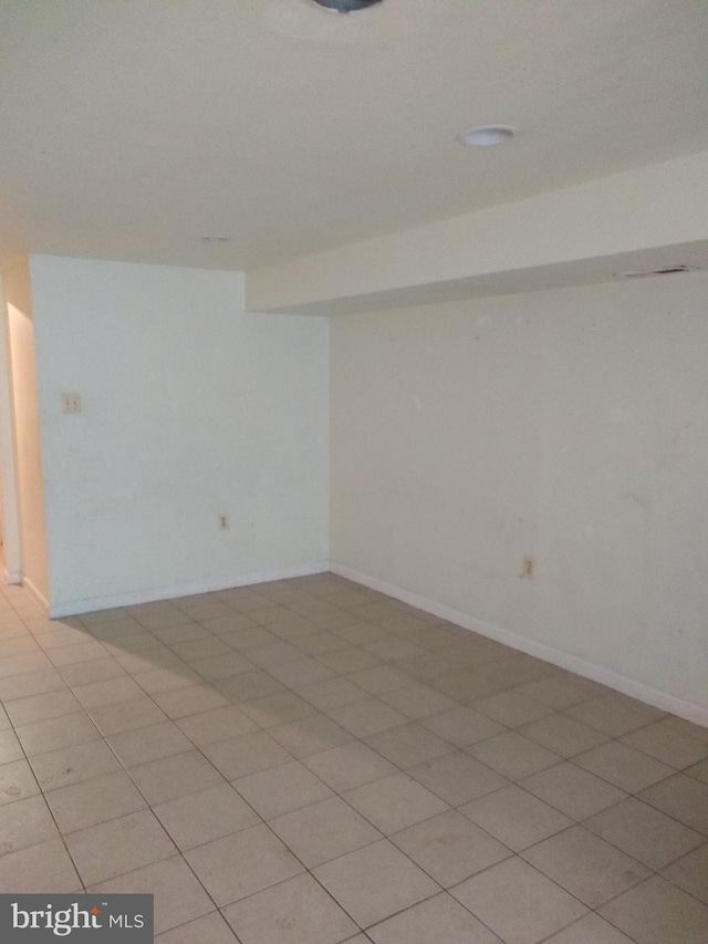 9438 Waterford Dr, Manassas, VA 20110 - spare room featuring baseboards