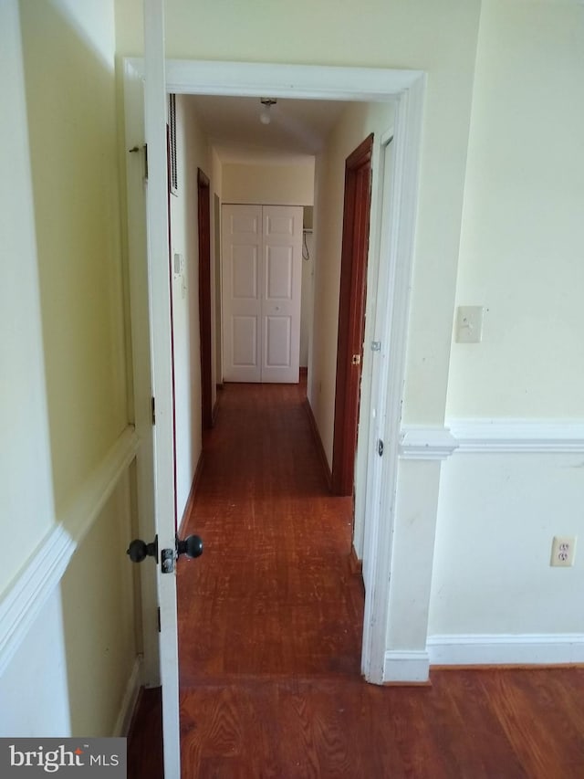 9438 Waterford Dr, Manassas, VA 20110 - corridor featuring wood finished floors