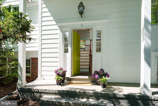 9 Laurel Wood, Lawrenceville, NJ 08648 - entrance to property featuring a porch