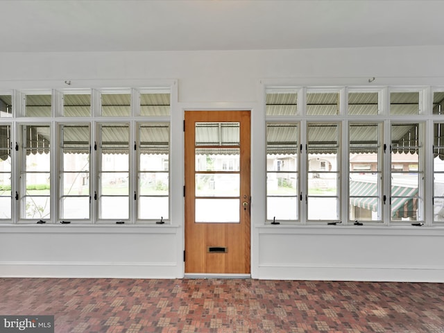 138 W Main St, Schuylkill Haven, PA 17972 - view of unfurnished sunroom