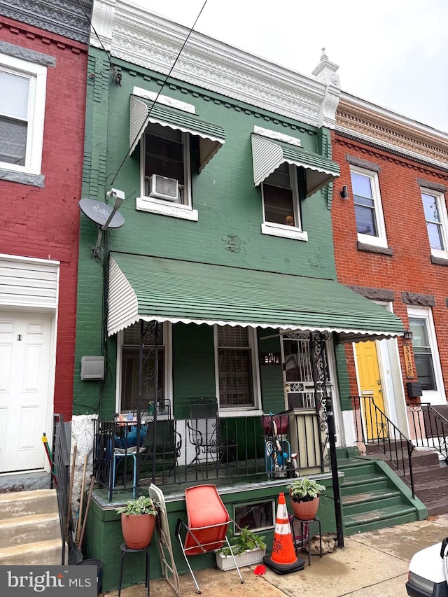 3141 W Norris St, Philadelphia, PA 19121 - townhome / multi-family property featuring a porch