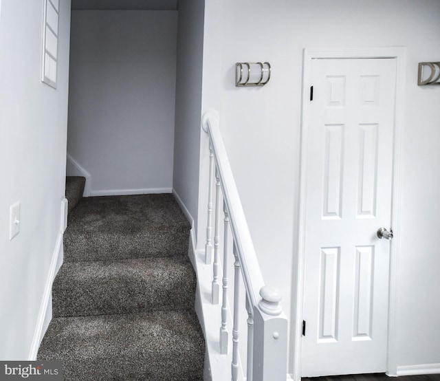 5936 S Hil Mar Cir, District Heights, MD 20747 - staircase with baseboards and carpet floors