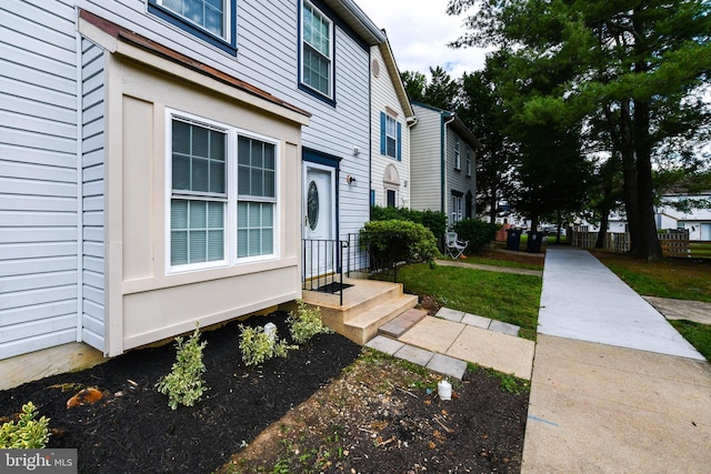 5936 S Hil Mar Cir, District Heights, MD 20747 - view of property exterior