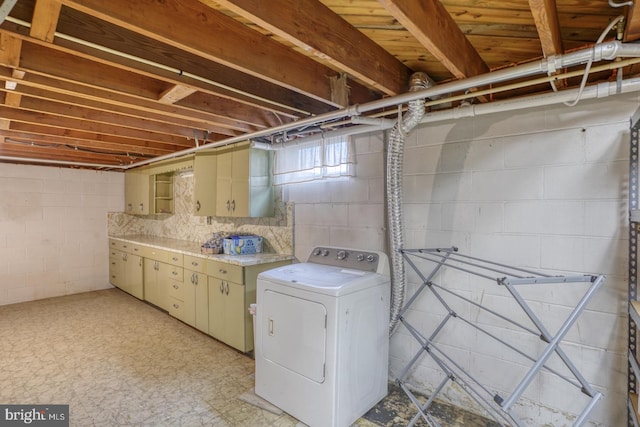 333 S School Ln, Smyrna, DE 19977 - laundry area with washer / clothes dryer, cabinet space, and light floors