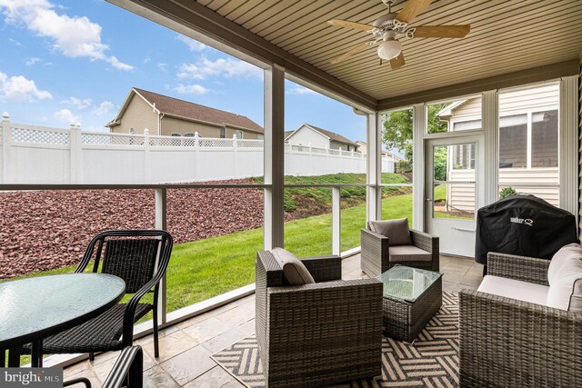 1430 Amherst Ct, Mechanicsburg, PA 17050 - sunroom / solarium featuring ceiling fan and an outdoor living space
