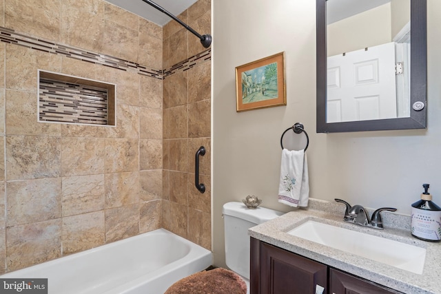 9615 51st Pl, College Park, MD 20740 - bathroom with vanity, toilet, and washtub / shower combination