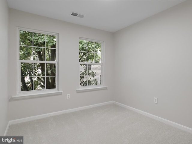 14282 Newbern Loop, Gainesville, VA 20155 - carpeted empty room featuring baseboards