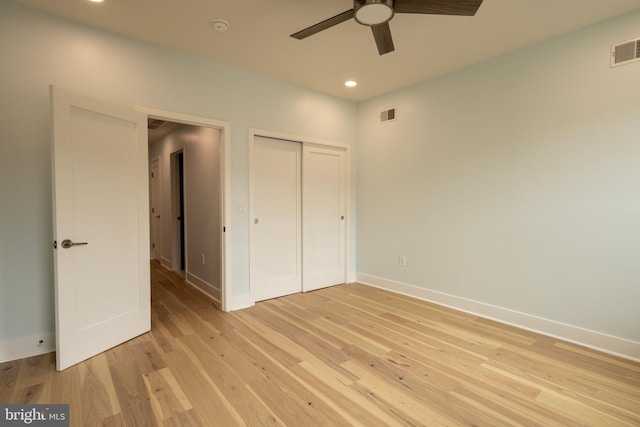 2039 S Cleveland St, Philadelphia, PA 19145 - unfurnished bedroom with baseboards, light wood-type flooring, a closet, recessed lighting, and a ceiling fan