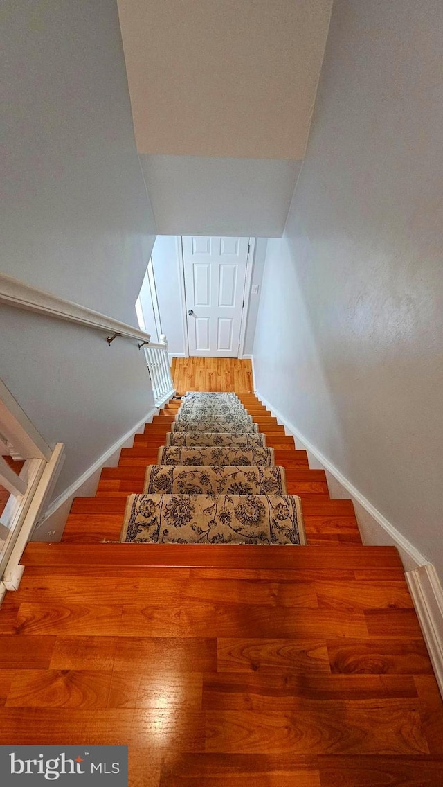 14 Curry Ln, Horsham, PA 19044 - stairway featuring wood finished floors and baseboards