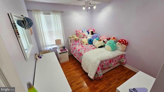 14 Curry Ln, Horsham, PA 19044 - bedroom with wood finished floors, ceiling fan, and baseboards