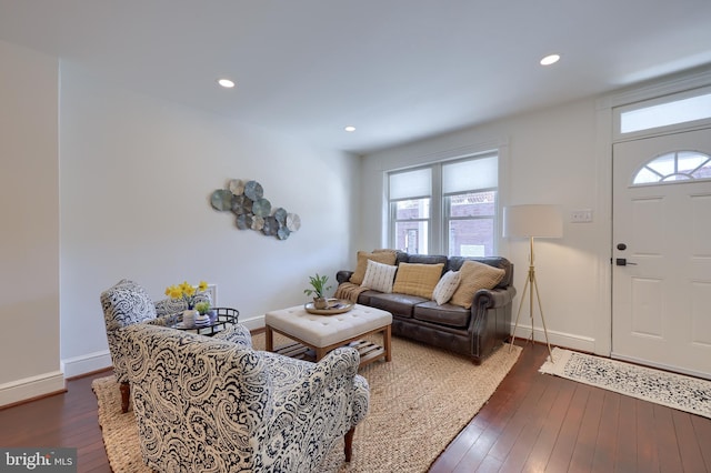 30 N Marshall St, Lancaster, PA 17602 - living room featuring dark wood-style flooring, baseboards, and recessed lighting