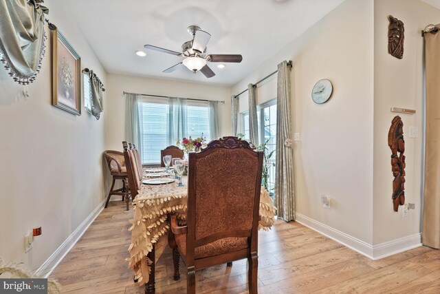 5544 Old Colony Ct, White Plains, MD 20695 - dining area featuring light wood-style floors, baseboards, a ceiling fan, and recessed lighting