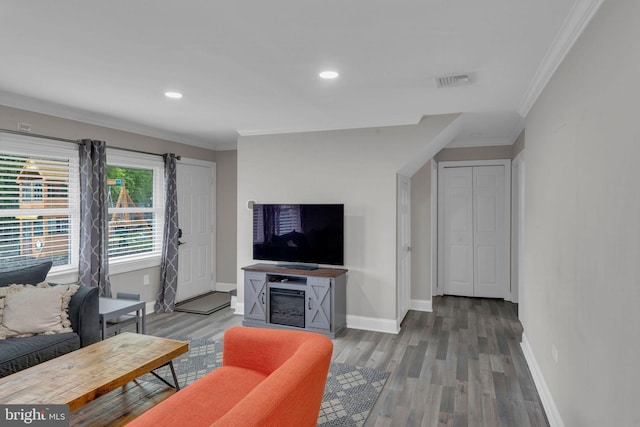15 Wildflower Rd, Levittown, PA 19057 - living area featuring ornamental molding, wood finished floors, baseboards, and recessed lighting