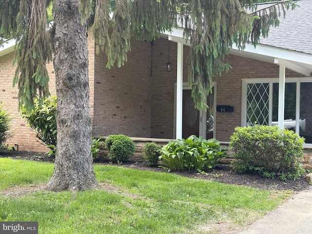44 S Brookside Rd, Springfield, PA 19064 - view of side of home with brick siding