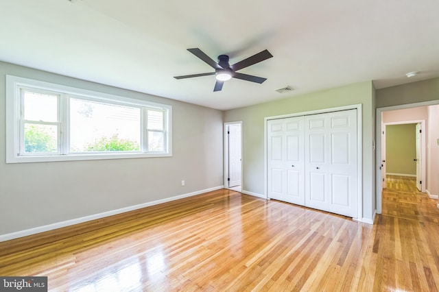 44 S Brookside Rd, Springfield, PA 19064 - unfurnished bedroom featuring baseboards, light wood finished floors, a closet, and a ceiling fan