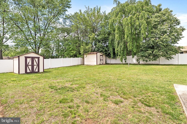 11 Langdon Rd, Burlington, NJ 08016 - view of yard