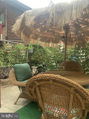 19 S Elberon Ave, Atlantic City, NJ 08401 - balcony featuring a patio area