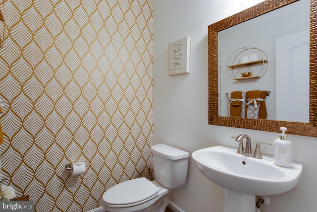 16600 Tortola Dr, Accokeek, MD 20607 - bathroom with toilet and a sink