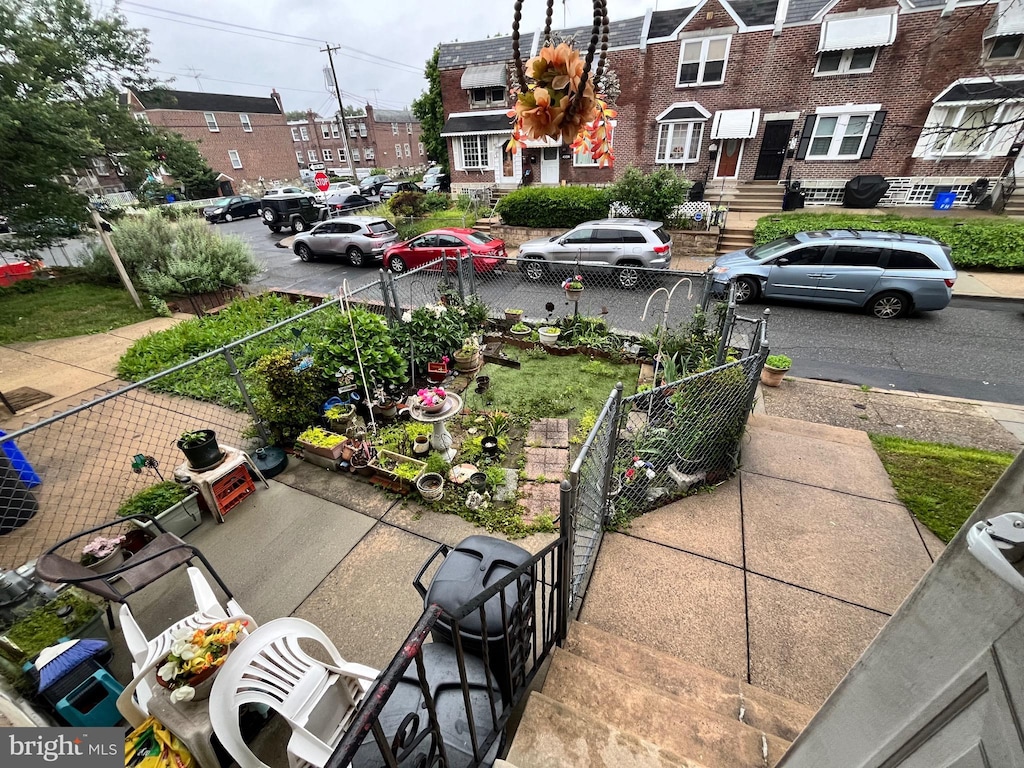 4557 Oakmont St, Philadelphia, PA 19136 - view of yard