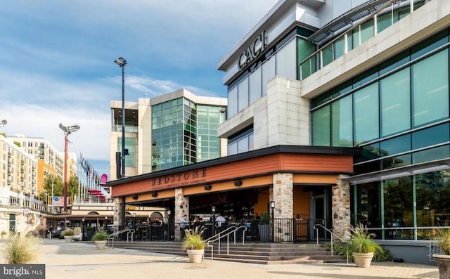 157 Fleet Unit 307, Oxon Hill, MD 20745 - view of building exterior