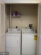 6212 Westchester Park Dr Unit J, College Park, MD 20740 - laundry area featuring washer and dryer