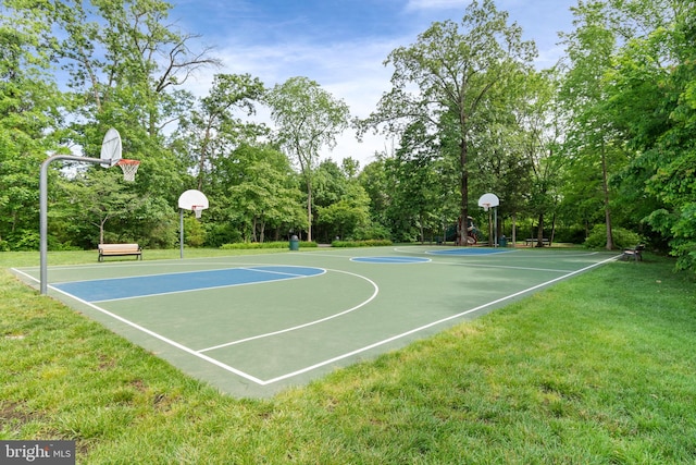 42026 Zircon Dr, Aldie, VA 20105 - view of sport court with a yard and community basketball court
