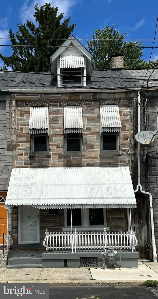 33 New Dorwart St, Lancaster, PA 17603 - view of building exterior
