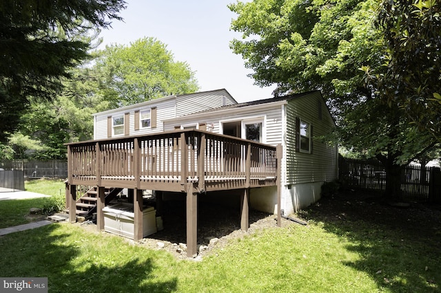 1100 Clarke St, Herndon, VA 20170 - back of house featuring a wooden deck