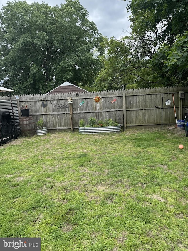 32 Jacobstown Rd, New Egypt, NJ 08533 - view of yard