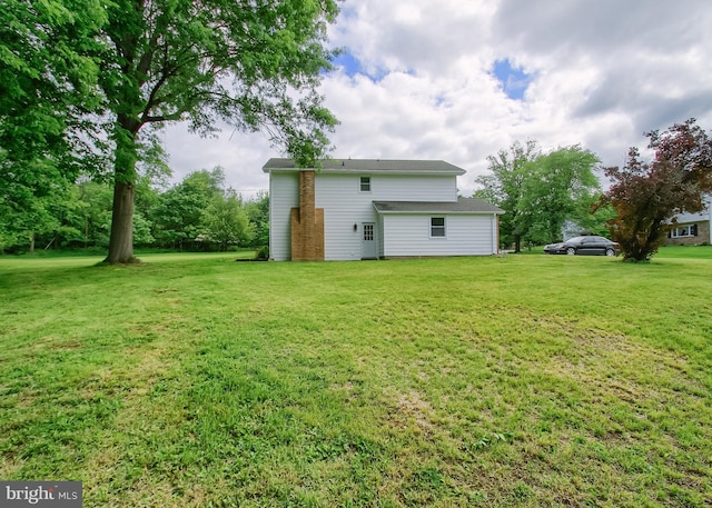 3900 Mark Ave, Harrisburg, PA 17110 - view of grassy yard