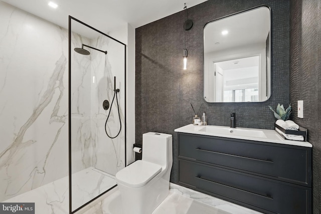 1111 19th St N Unit 2108, Arlington, VA 22209 - full bath with a marble finish shower, vanity, and toilet