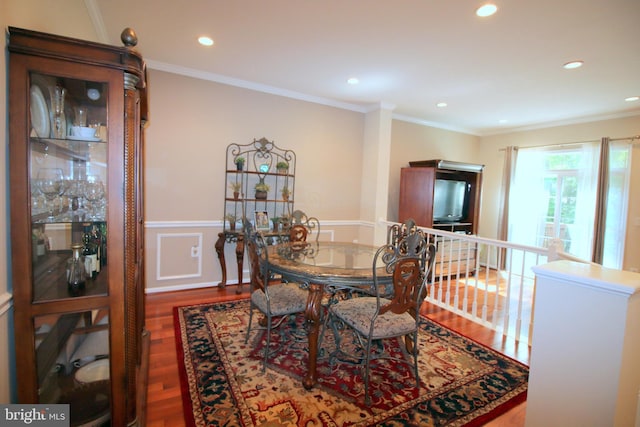 1300 Park Garden Ln, Reston, VA 20194 - dining area featuring wood finished floors, recessed lighting, and ornamental molding