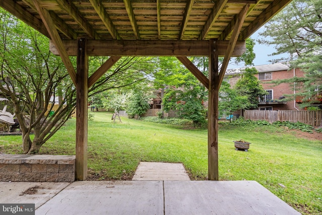 9441 Clocktower Ln, Columbia, MD 21046 - view of yard with a patio area