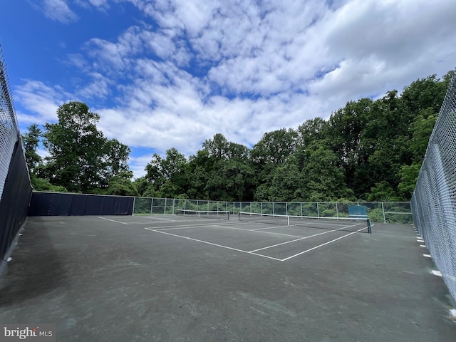12403 Sir Lancelot Dr, Glenn Dale, MD 20769 - view of tennis court