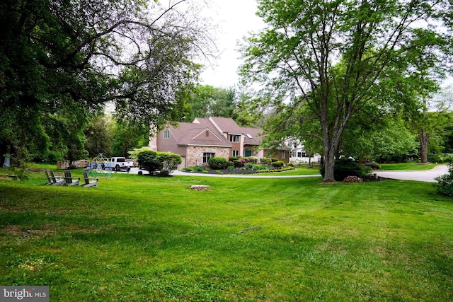 4 E Spring Oak Cir, Media, PA 19063 - view of green lawn