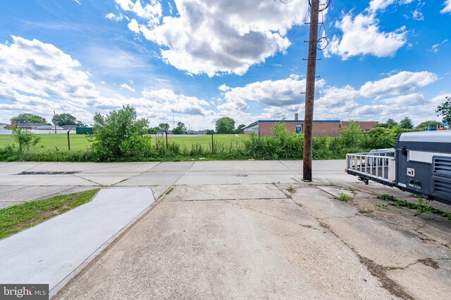 1738 Stokesley Rd, Baltimore, MD 21222 - view of road