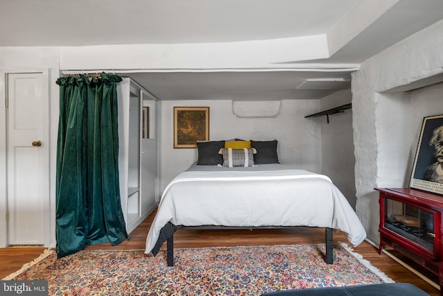 503 N Paca St, Baltimore, MD 21201 - bedroom with wood finished floors