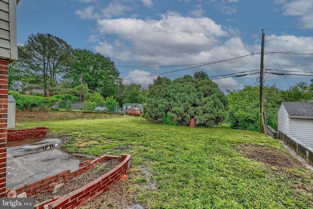 8429 Coco Rd, Baltimore, MD 21237 - view of yard