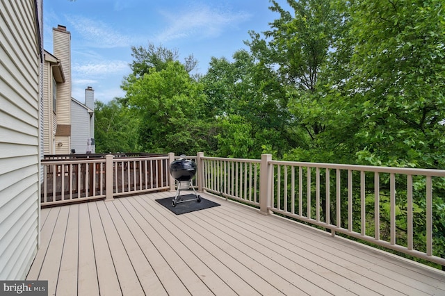 6201 Knolls Ct, Elkridge, MD 21075 - view of wooden terrace
