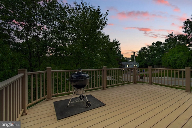 6201 Knolls Ct, Elkridge, MD 21075 - view of deck at dusk
