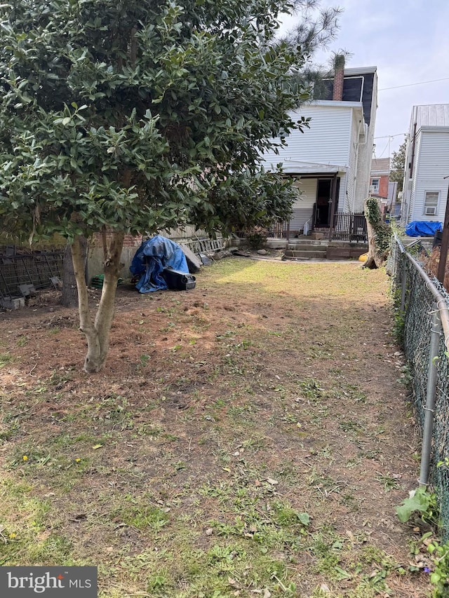 4839 Griscom St, Philadelphia, PA 19124 - view of fenced yard