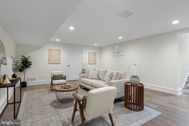 3718 Gradyville Rd, Newtown Square, PA 19073 - living area featuring wood finished floors, recessed lighting, and baseboards