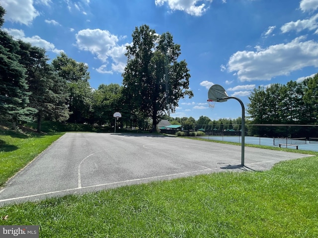 10861 Hunter Gate Way, Reston, VA 20194 - view of basketball court with community basketball court
