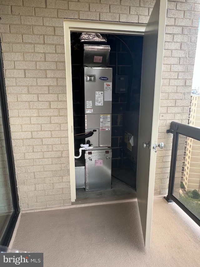 307 Yoakum Pkwy Unit 1801, Alexandria, VA 22304 - view of utility room