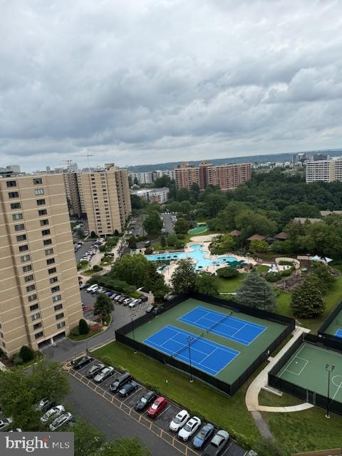 307 Yoakum Pkwy Unit 1801, Alexandria, VA 22304 - view of urban area featuring a pool