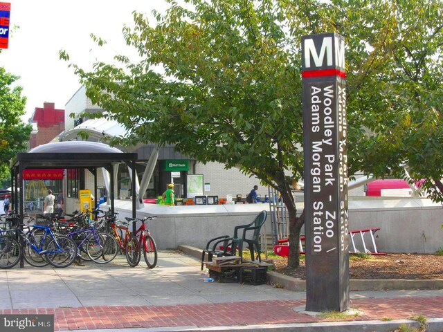 2630 Adams Mill Rd NW Unit 302, Washington, DC 20009 - view of home's community