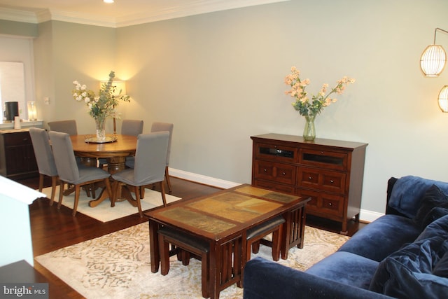 13512 Turquoise Ln, Herndon, VA 20170 - living room featuring wood finished floors, ornamental molding, and baseboards