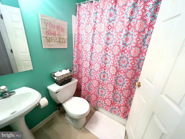 3327 Silverton Ln, Chesapeake Beach, MD 20732 - full bathroom featuring toilet and a shower with curtain