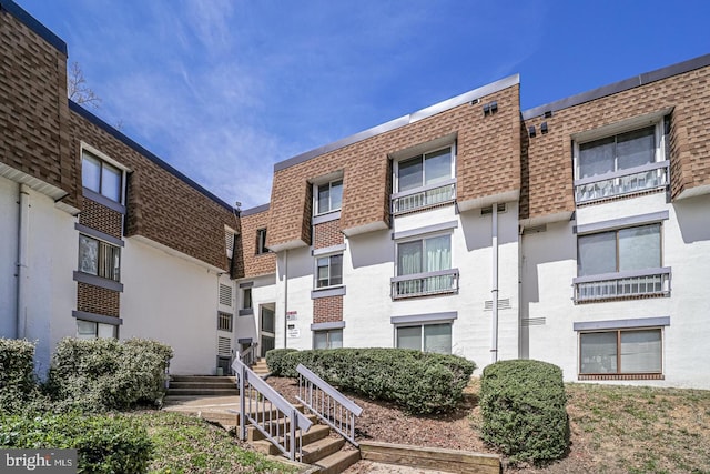 3807 Laramie Pl Unit 124C, Alexandria, VA 22309 - view of building exterior