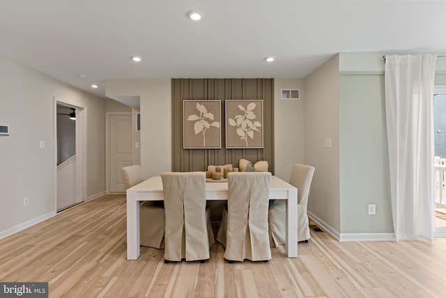 TBB Fontana Circle Whitehall Ii, Martinsburg, WV 25403 - dining area featuring light wood-style floors, baseboards, and recessed lighting